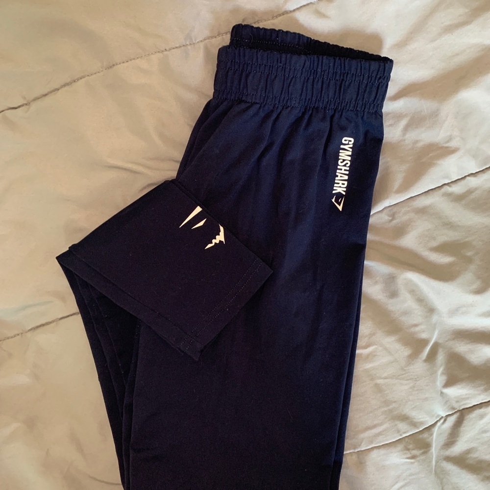 GYMSHARK navy blue leggings, M